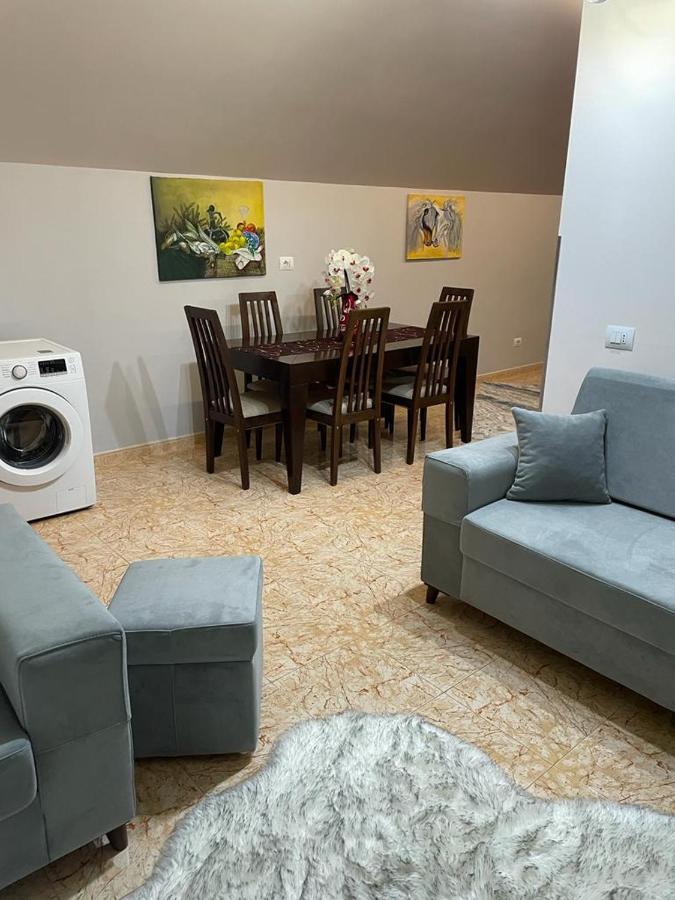 שקודר Maison Centre מראה חיצוני תמונה