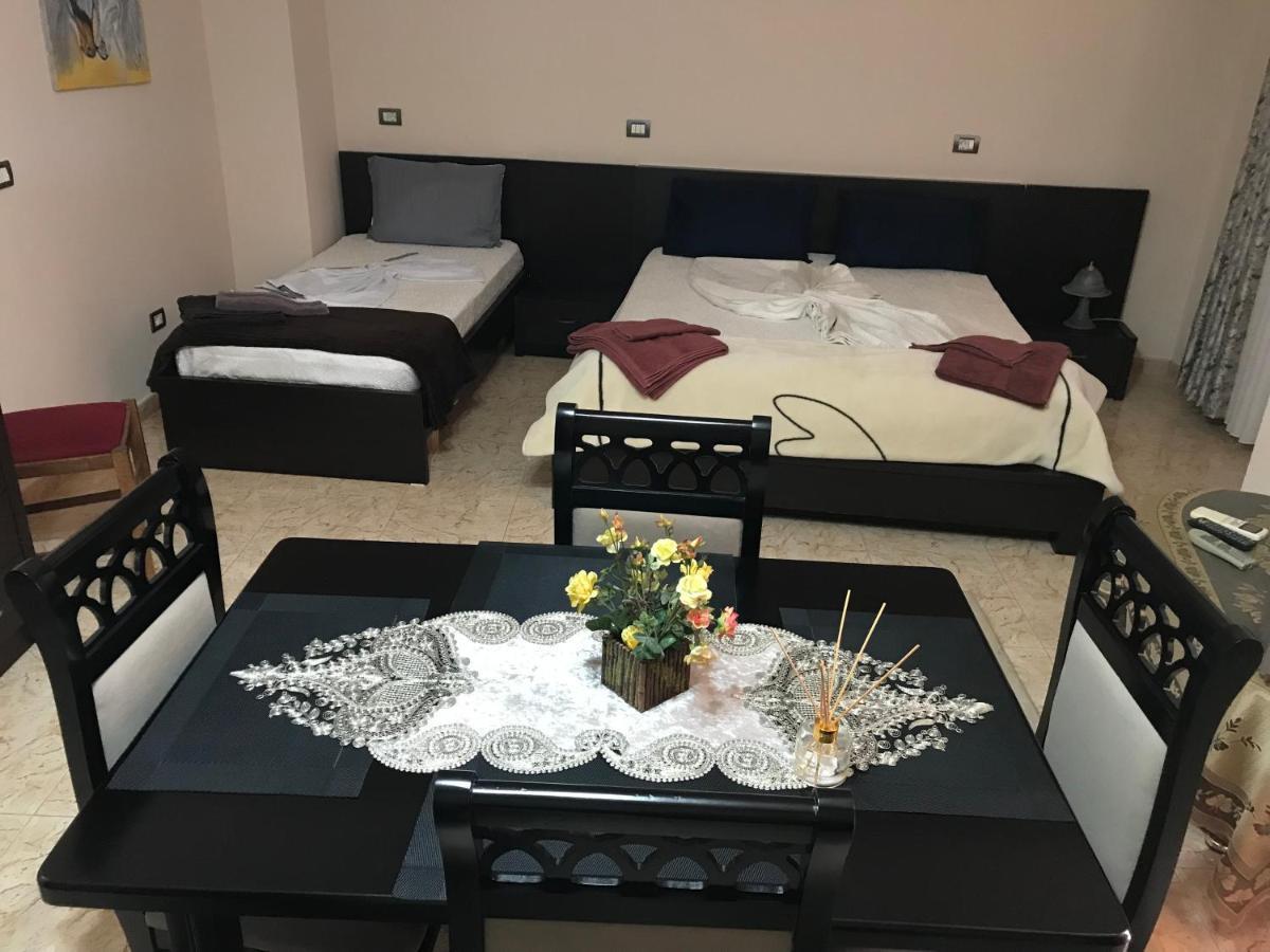 שקודר Maison Centre מראה חיצוני תמונה